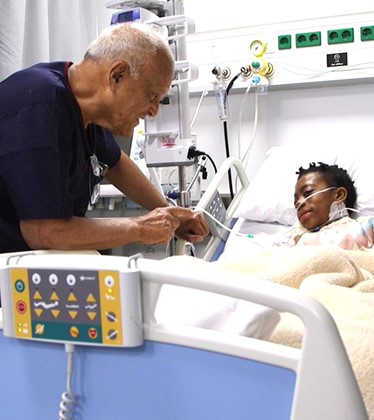 Magdy  Yacoub Hospital 